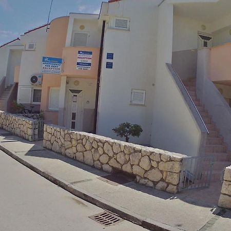 Apartments Pag-Travel Новаля Екстер'єр фото