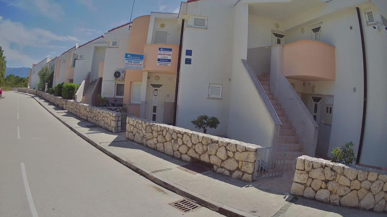 Apartments Pag-Travel Новаля Екстер'єр фото